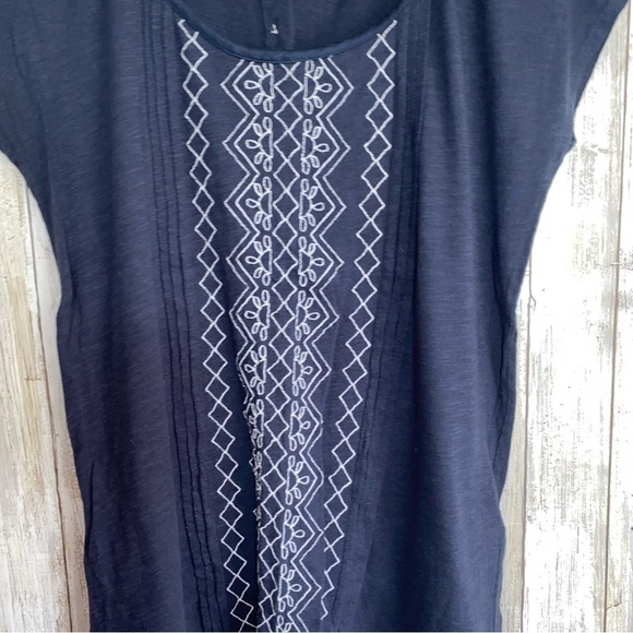 Lucky Brand Navy Embroidered Button Back Blouse - Picture 2 of 5